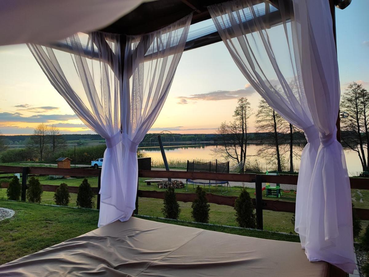 Siedlisko Nr 4A Nad Jeziorem Skarlinskim, Jezioro, Mazury, Domki Letniskowe Kurzetnik Ngoại thất bức ảnh